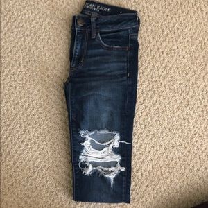 ❌SOLD❌American Eagle Ripped Jeans